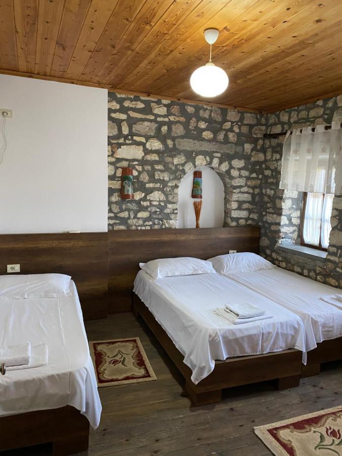 Aria Baci Guest House Berat Exteriér fotografie