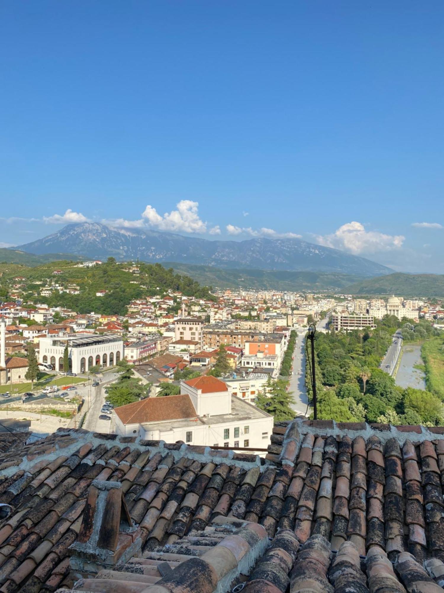 Aria Baci Guest House Berat Exteriér fotografie